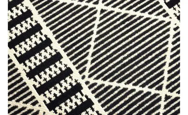 Outdoorteppich Funky Geometric Kostenlose Rückgabe