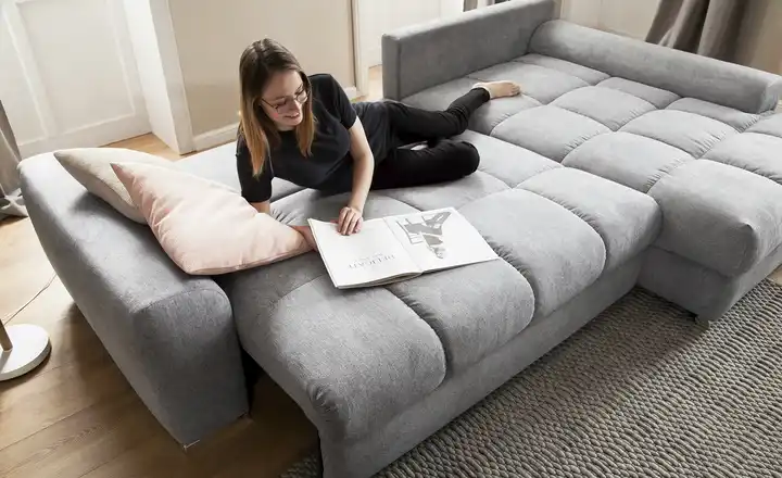 bobbEcksofa mit praktischem Stauraum Soumia Nur noch ein Tag übrig