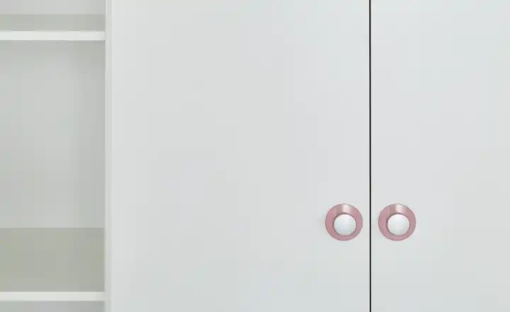 Kleiderschrank, 3-türig Charlie Kauf eins, bekomm eins gratis