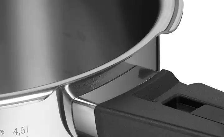 WMFSchnellkochtopf 2,5 Liter Perfect Neueste Stile