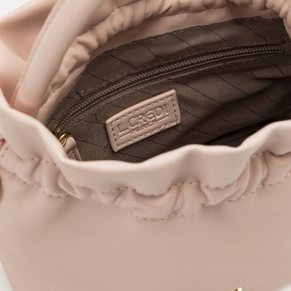 L. Credi Nahla Hobo puder 2025