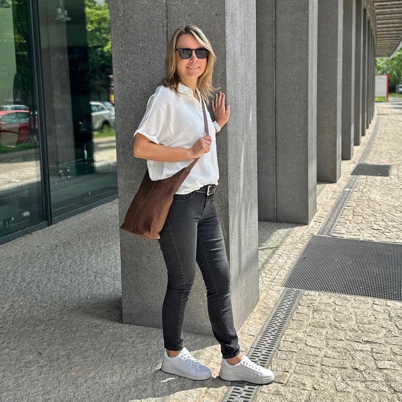 Leconi mittlere Umhängetasche Schultertasche Beuteltasche Damentasche Leder rehbraun LE0072 Clearance-Verkauf
