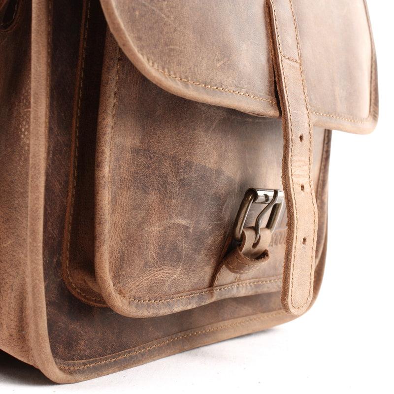 Leconi Umhängetasche Schultertasche Freizeittasche Büffelleder vintage braun LE3062 Verkauf