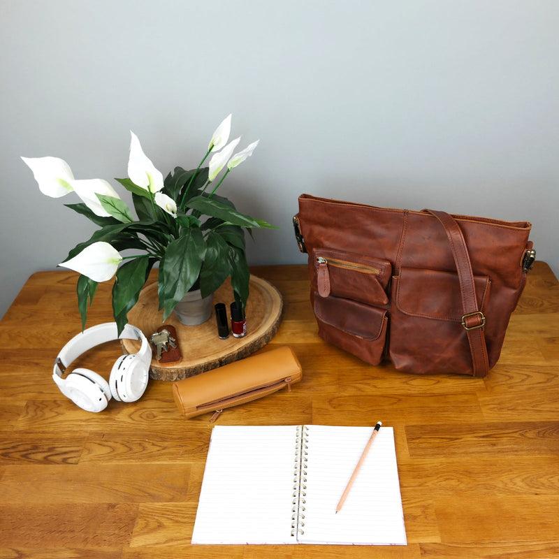 Leconi Schultertasche Umhängetasche Ledertasche Leder braun LE0039 Nur noch ein Tag übrig