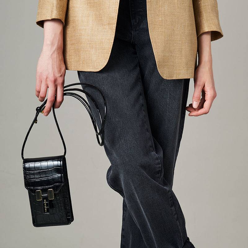 Maison Héroïne ROMY PHONE BAG Nur noch ein Tag übrig