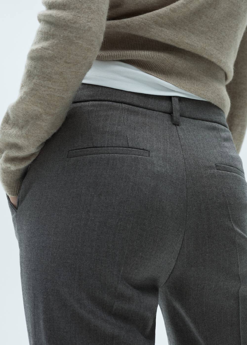 Mango Skinny Hose mit mittelhohem Bund Letzte 3 Tage