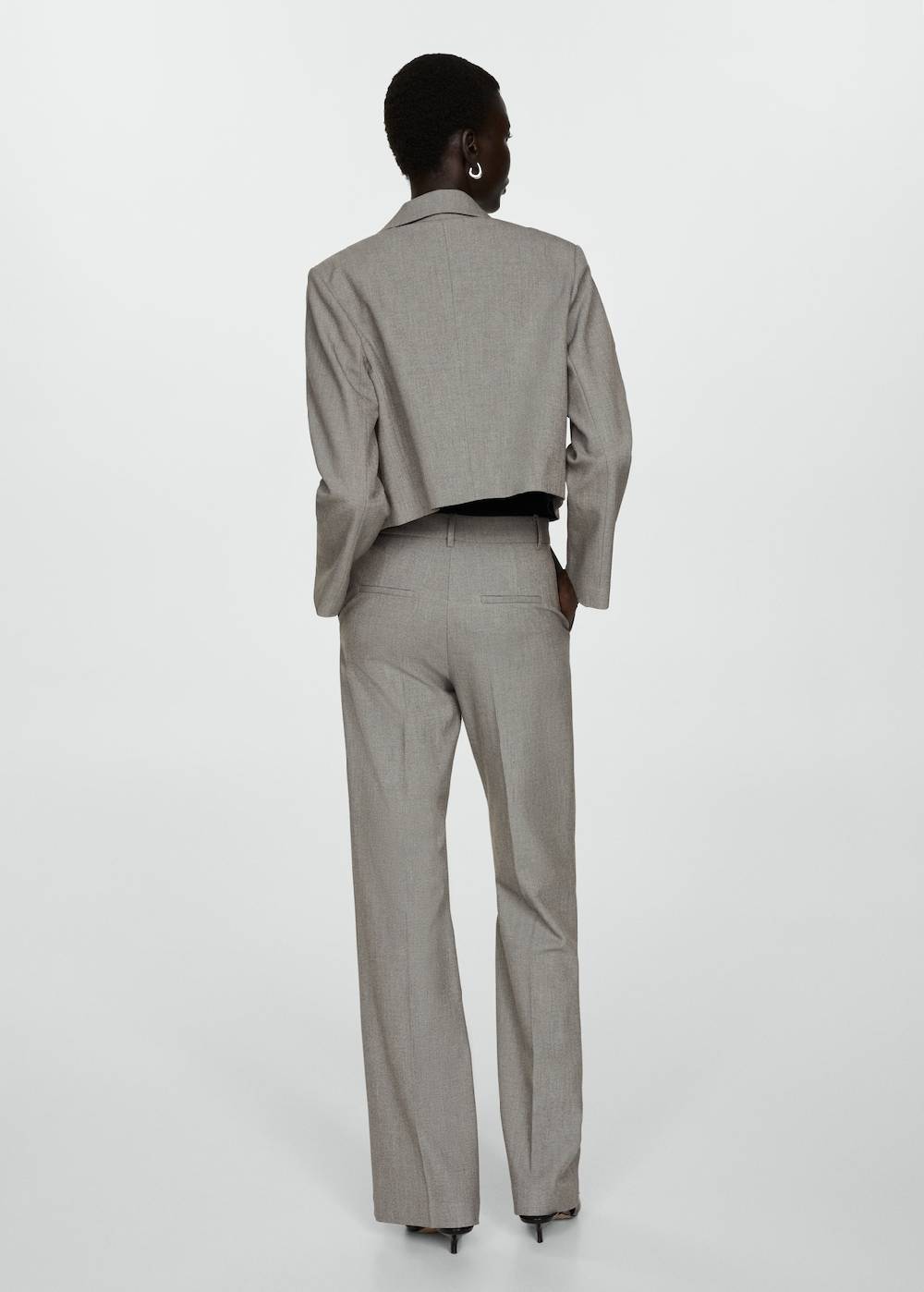 Mango Ausgestellte Hose mit hohem Bund im Angebot