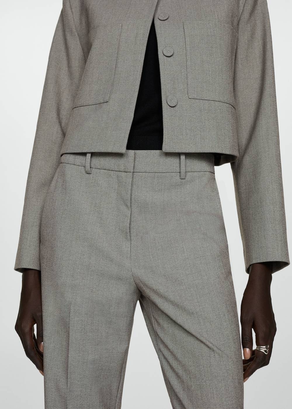 Mango Ausgestellte Hose mit hohem Bund im Angebot