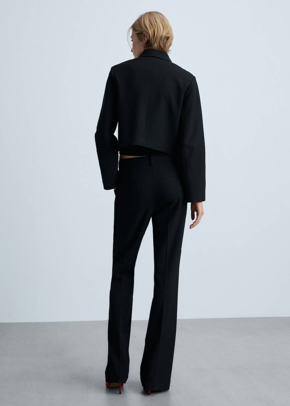 Mango Ausgestellte Hose mit hohem Bund Kostenloser Versand