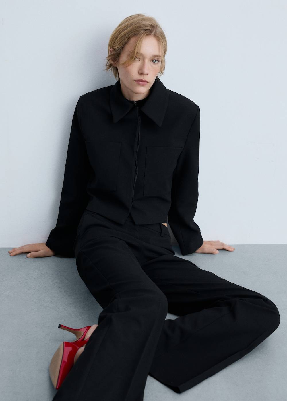 Mango Ausgestellte Hose mit hohem Bund Kostenloser Versand