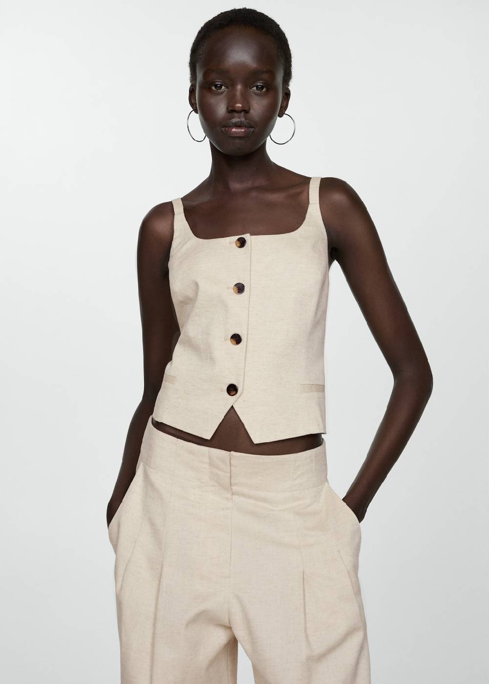 Mango Wideleg-Bundfaltenhose Cyber Monday