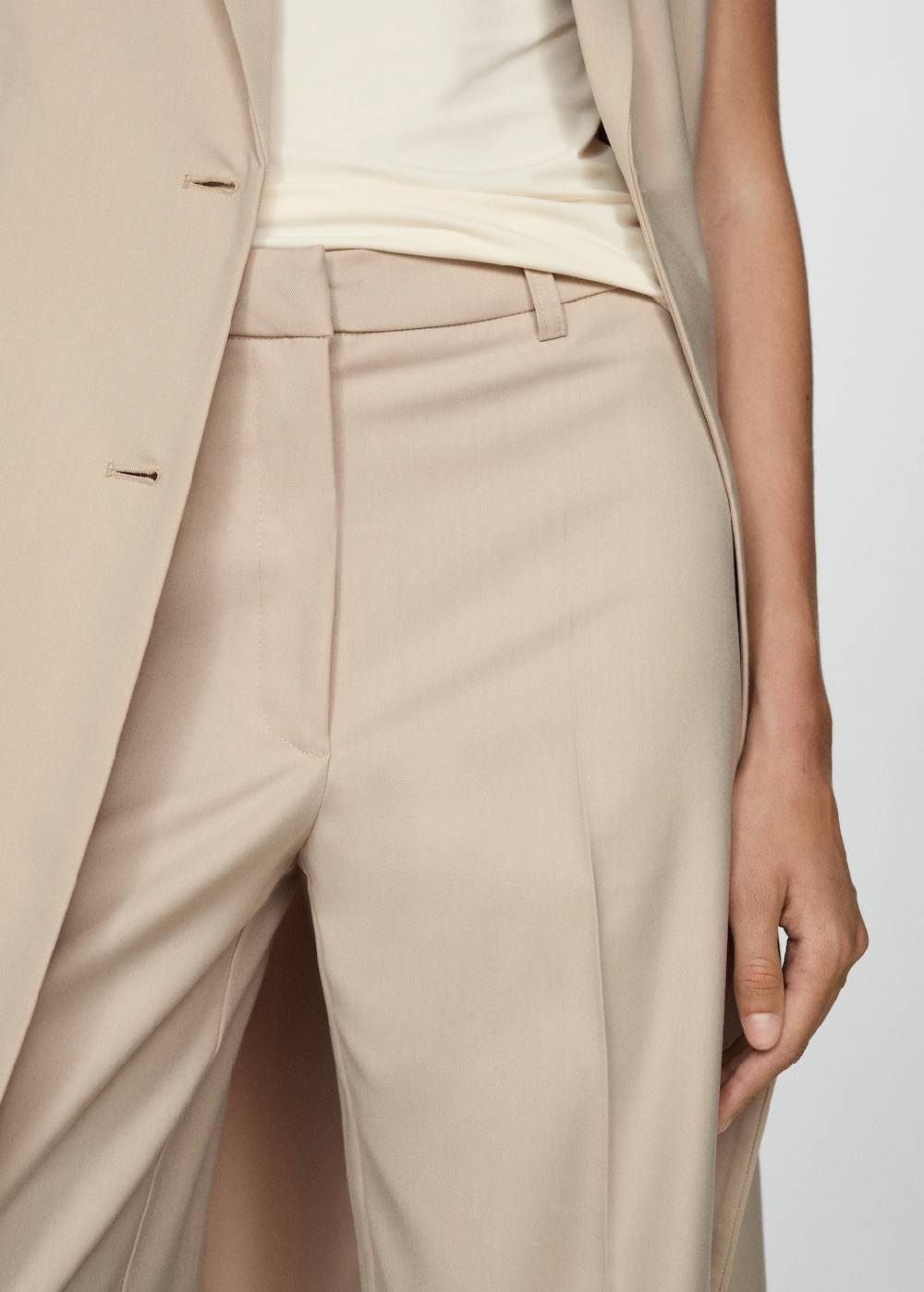 Mango Gerade Bundfaltenhose Tägliche Deals