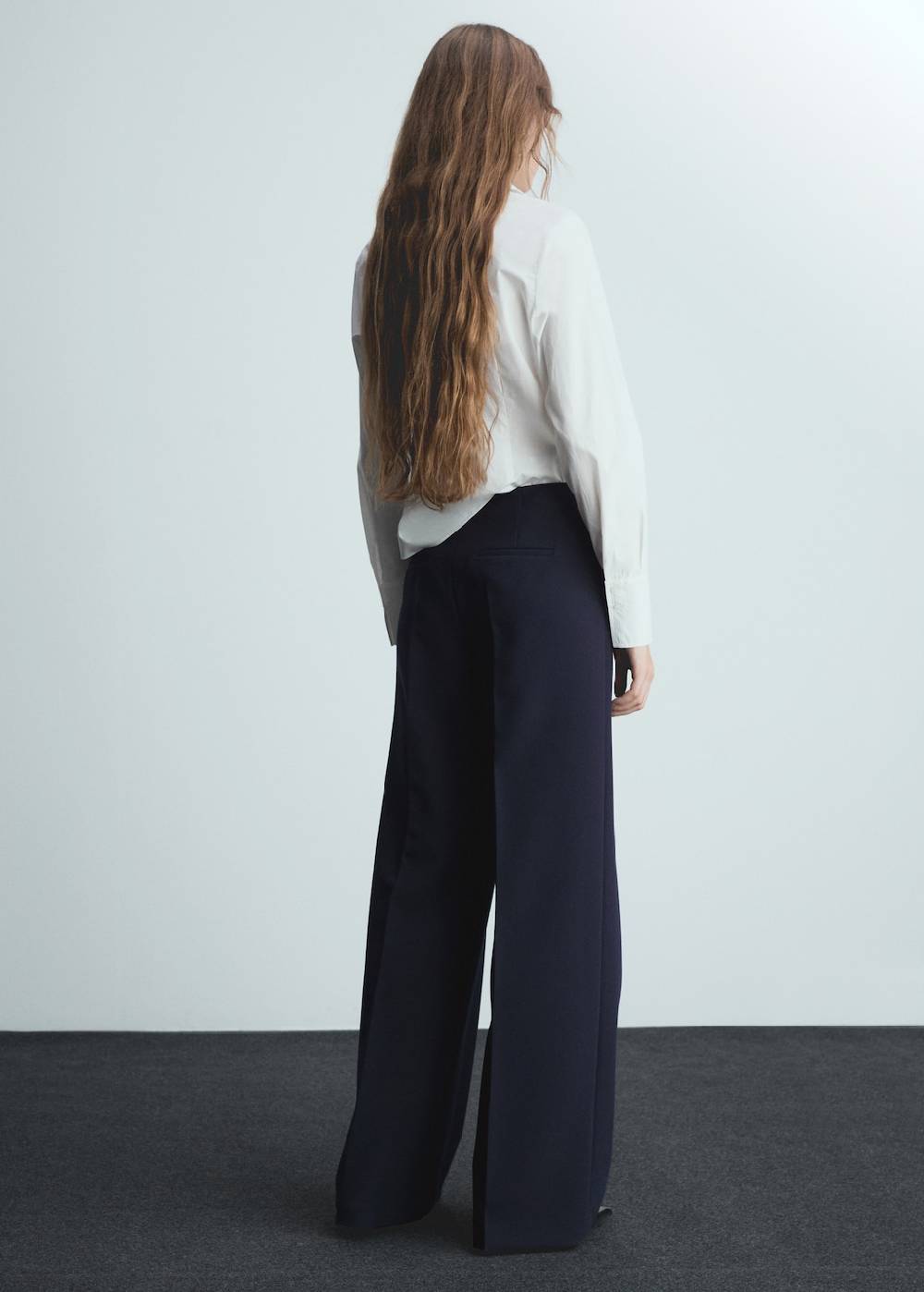 Mango Wideleg-Bundfaltenhose Sonderangebote