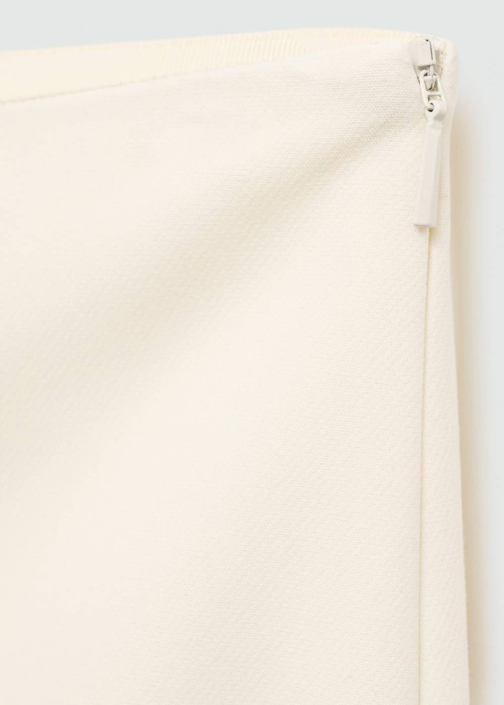 Mango Wideleg-Bundfaltenhose Heißer Verkauf