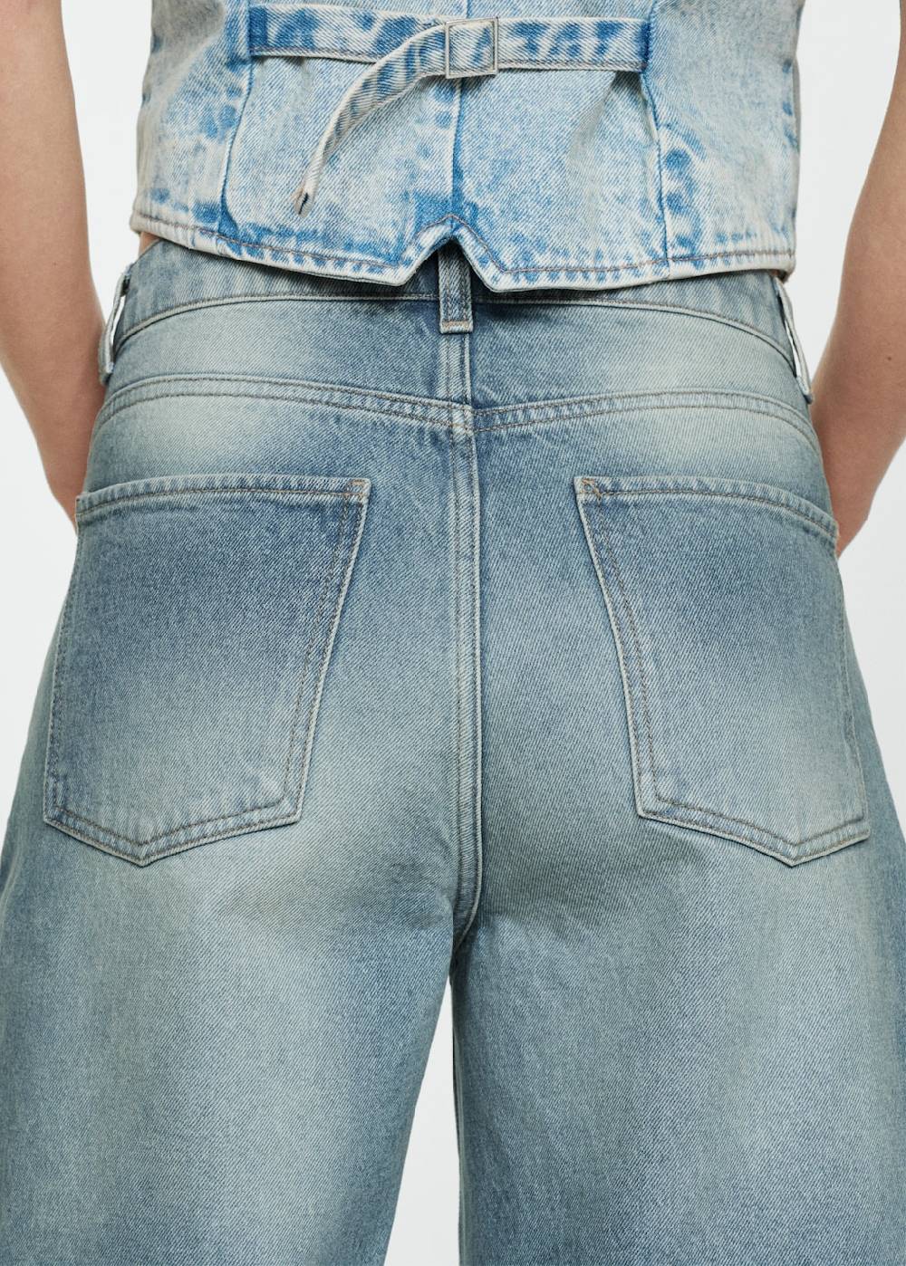 Mango Loose-Fit-Jeans-Bermudashorts Rabatt