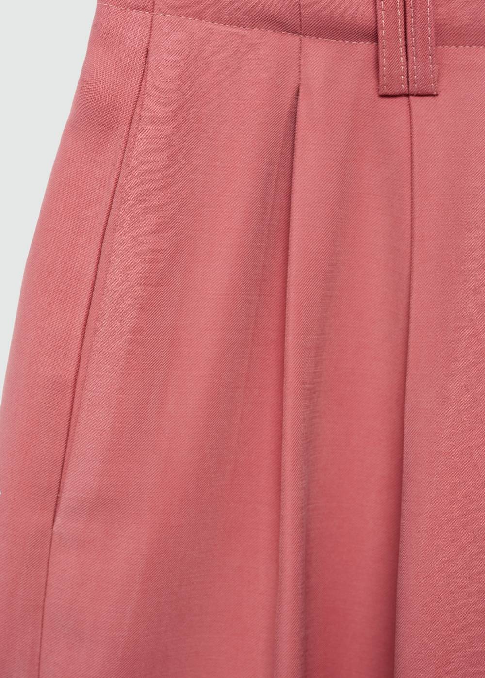 Mango Bundfaltenshorts mit mittlerer Bundhöhe Großer Ausverkauf