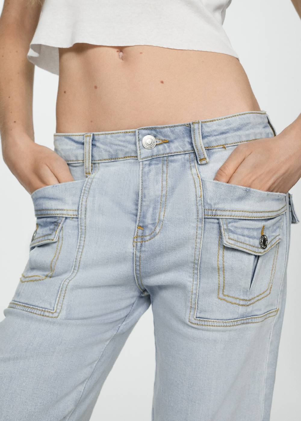 Mango Gerade Capri-Jeans Preisnachlass