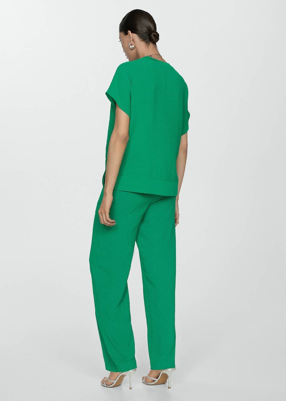 Mango Fließende Wideleg-Hose Cyber Monday