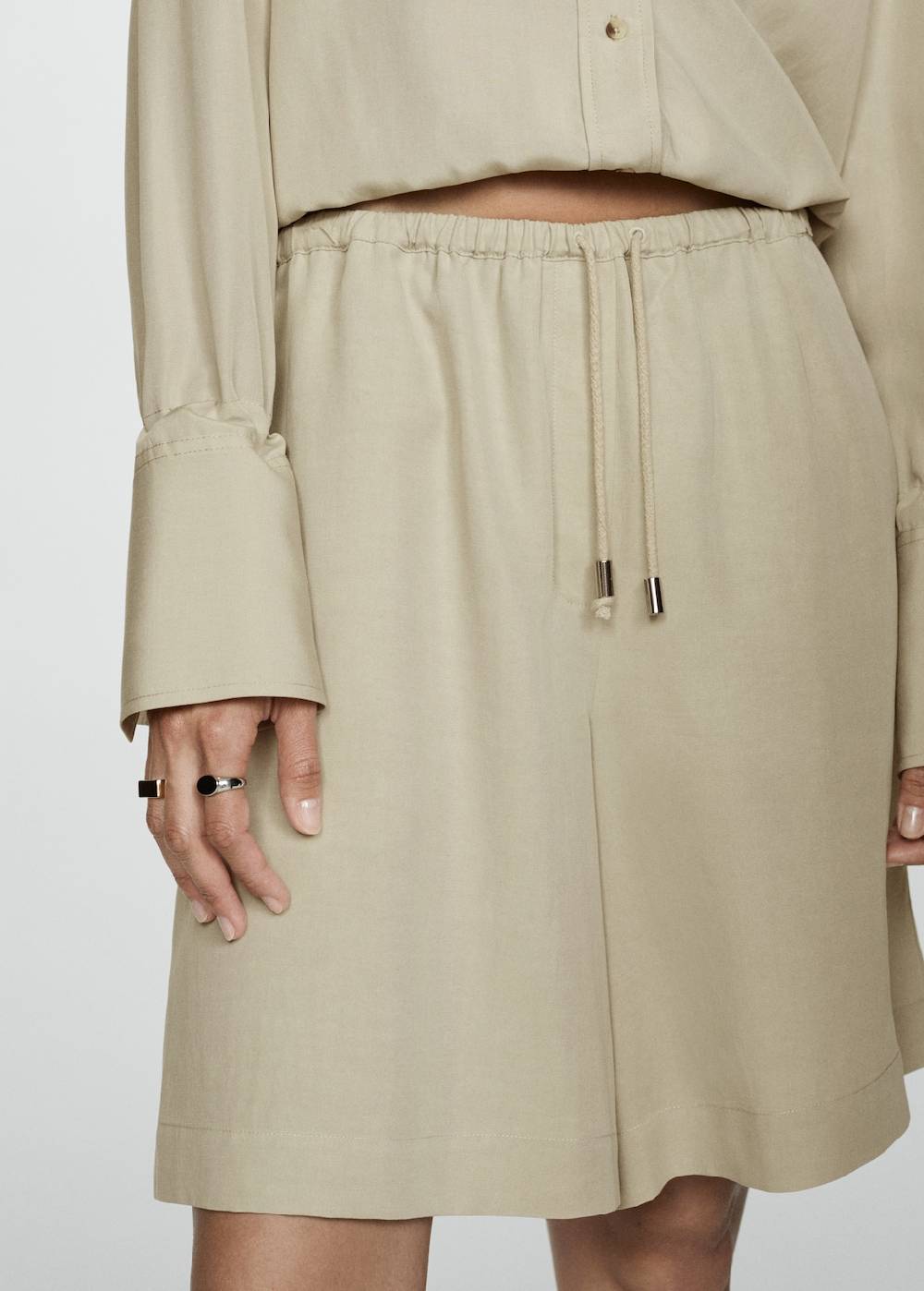 Mango Wideleg-Bermudashorts aus Lyocell Online Outlet