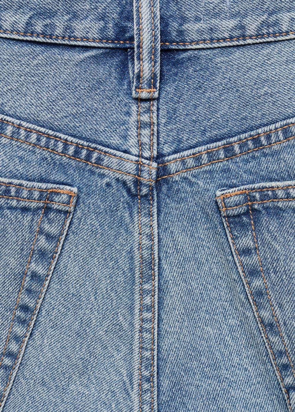 Mango Jeansshorts mit ausgefranstem Saum Bestseller