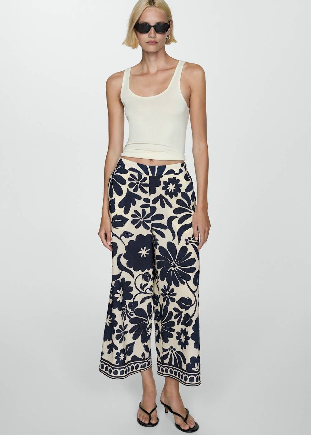 Mango Fließende Hose mit Blumendruck Letzte 3 Tage
