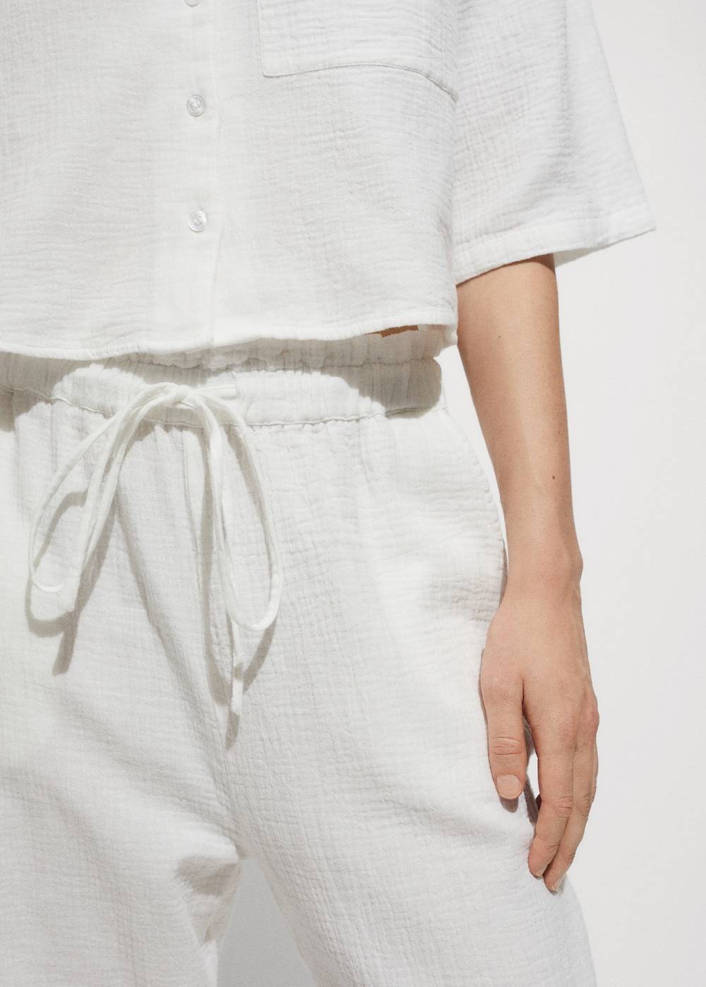 Mango Baumwollhose mit Gummibund Letzter Tag