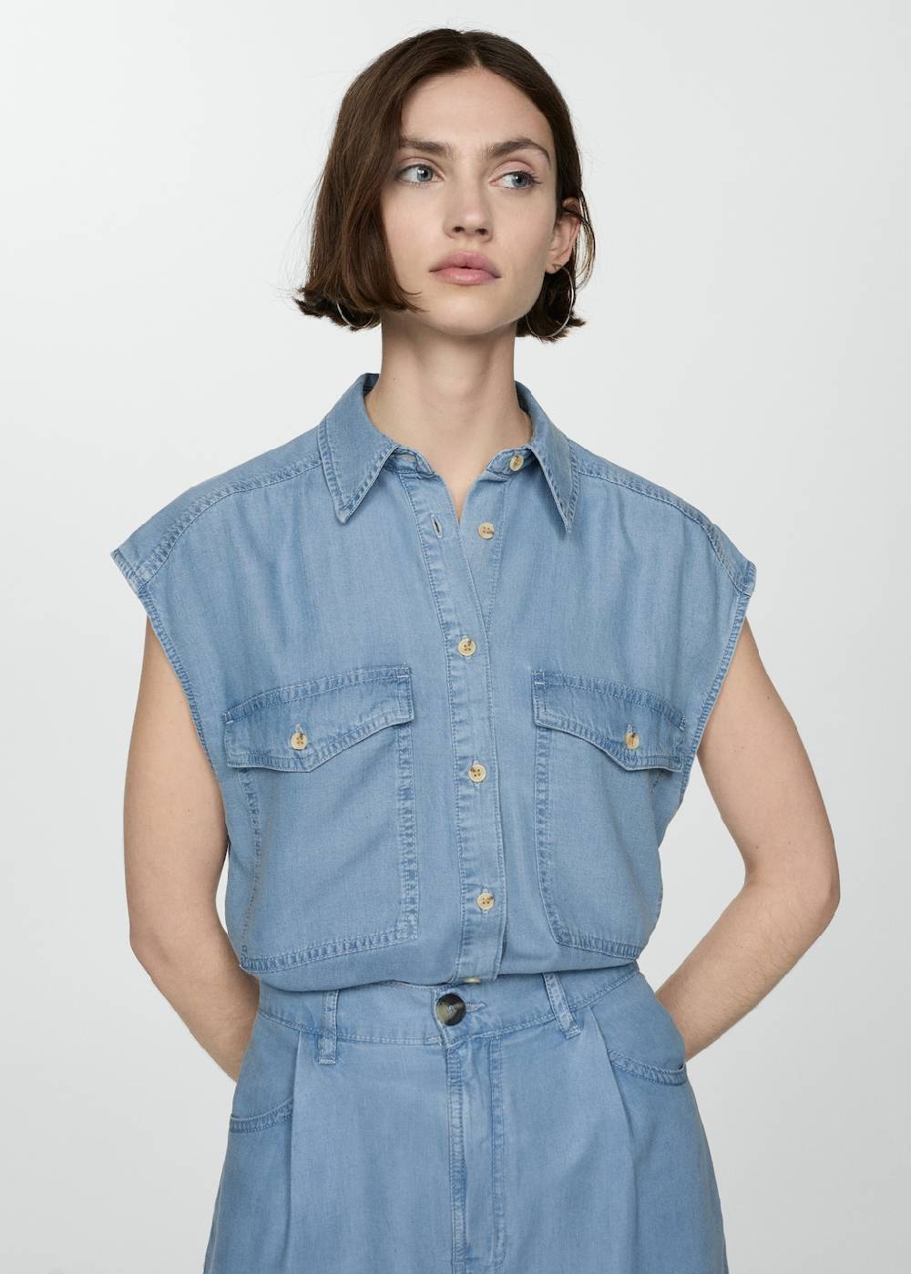 Mango Bermudashorts aus Lyocell mit Bundfalten Clearance-Verkauf