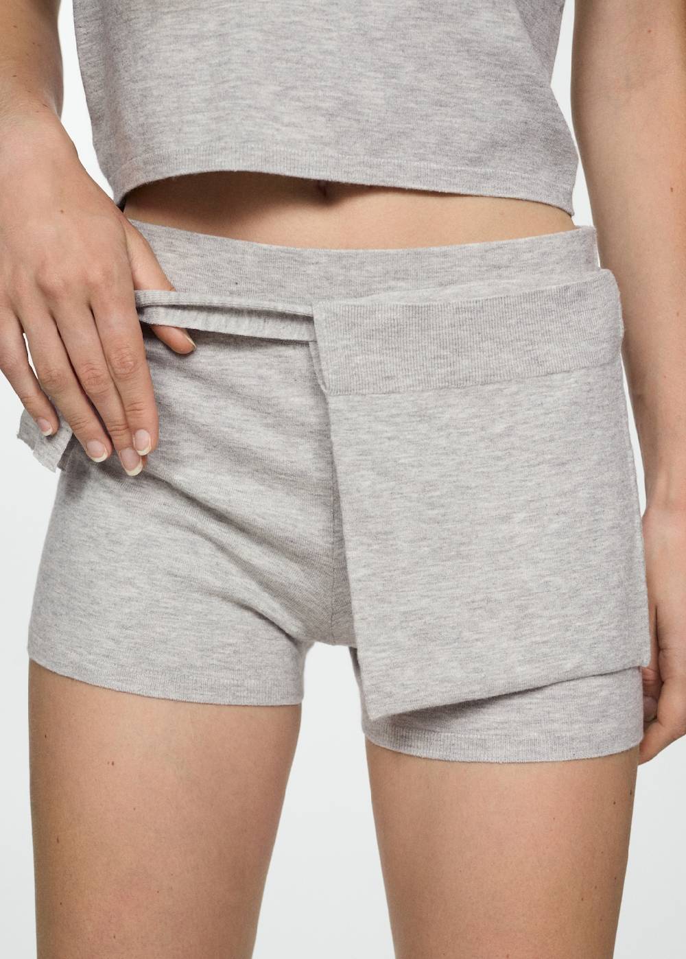 Mango Strickshorts mit Schleife Fabrikladen