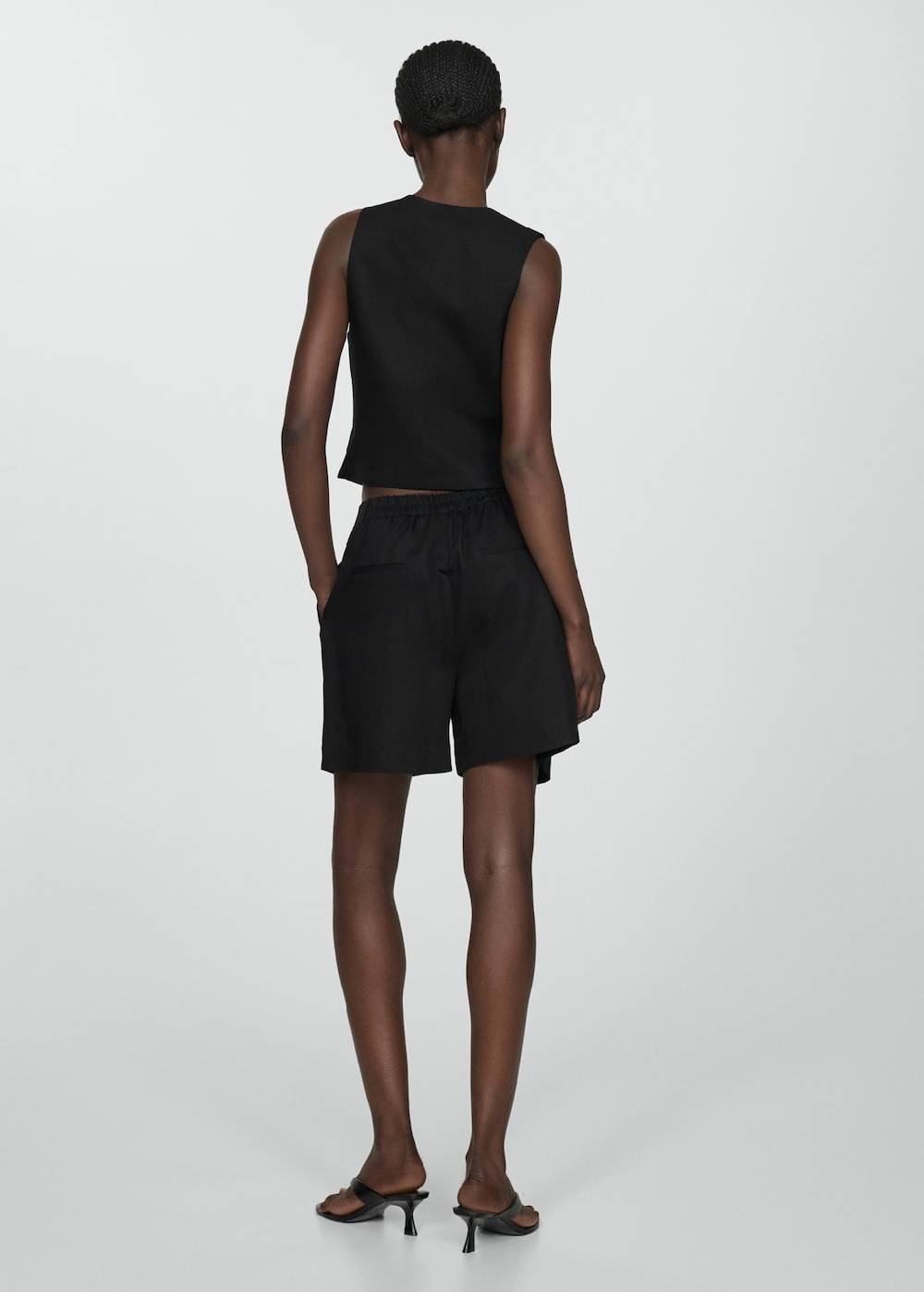 Mango Leinen-Bermudashorts mit Bundfalten Hotsell