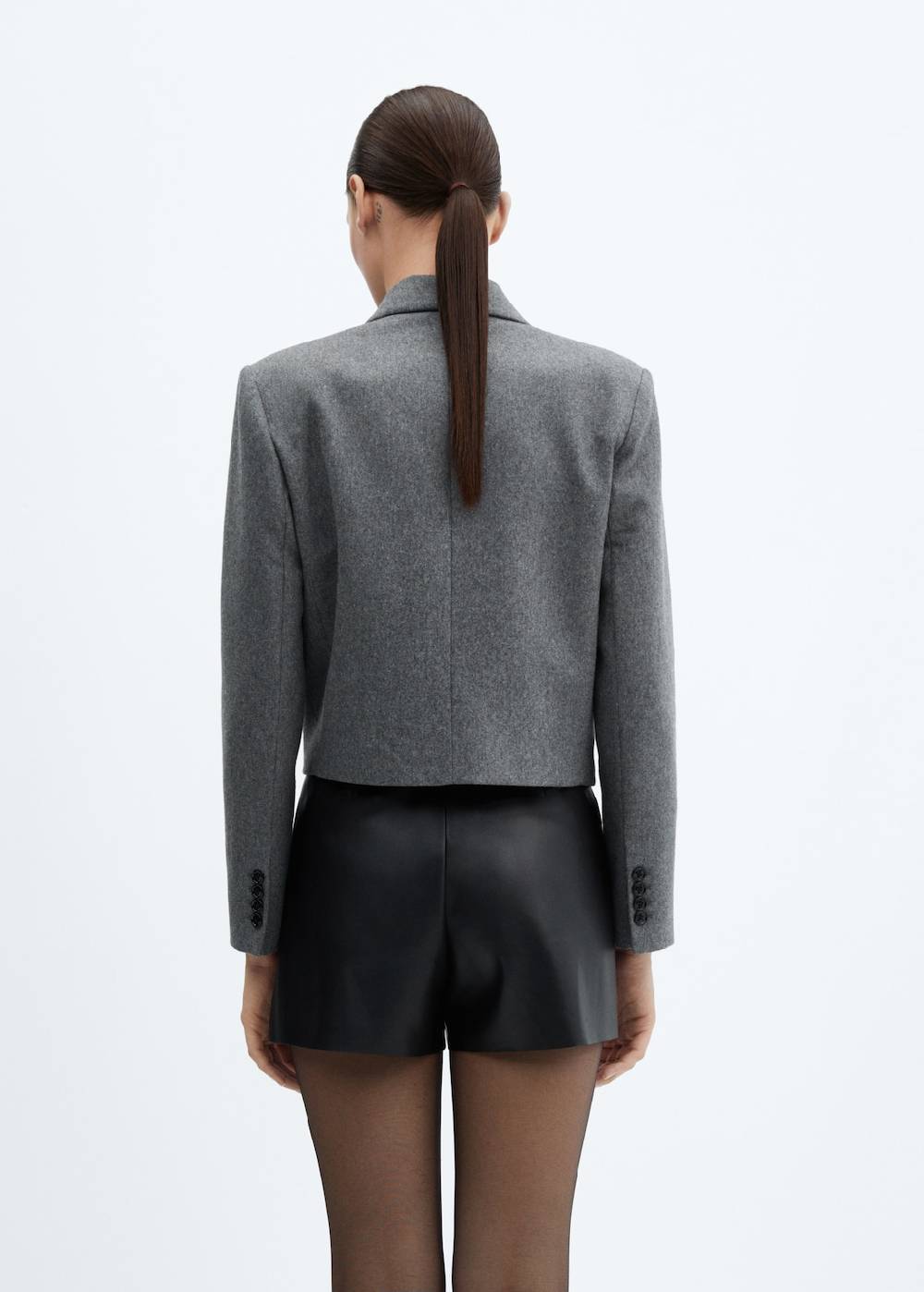 Mango Bundfalten-Shorts mit Leder-Effekt Saisonale Angebote