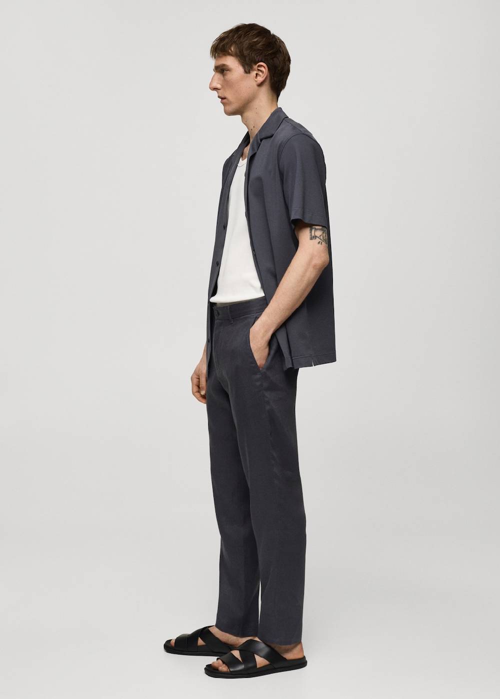 Mango Slim Fit-Hose aus 100 % Leinen Begrenztes Angebot