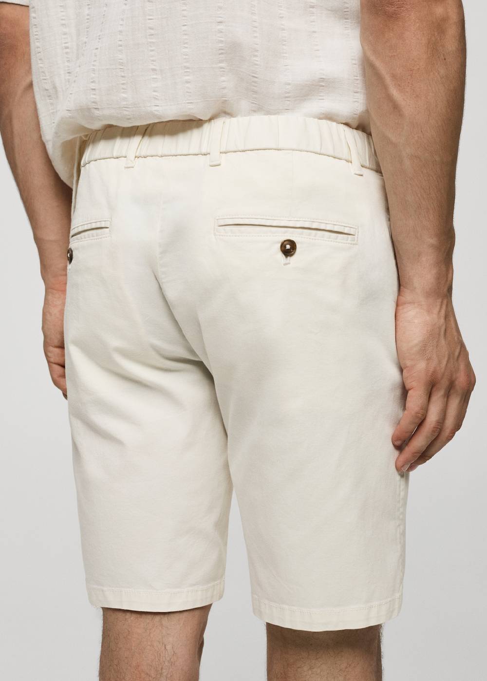 Mango Slim-Fit-Bermudashorts im Chino-Stil aus Baumwolle Speichern exportieren