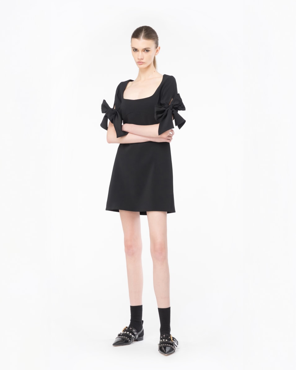 Pinko Minikleid mit Schleife an den Ärmeln im Angebot