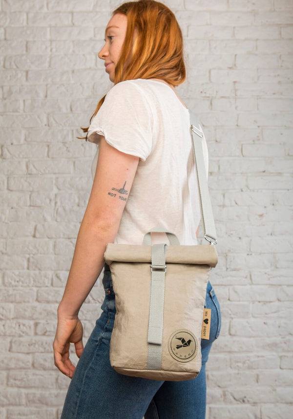 Papero PAPERO Lunchbag Handtasche aus Papier RACOON Pausenbrot vegan nachhaltig Weihnachtsangebot