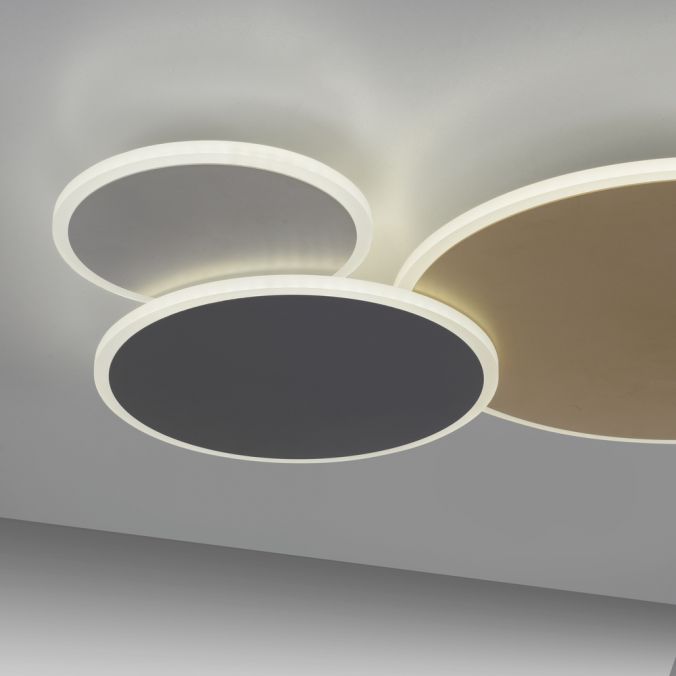 Paul Neuhaus Paul Neuhaus LED Wandleuchte Q-PIATO mehrfarbig 3 flamig rund Smart Home Lagerräumung