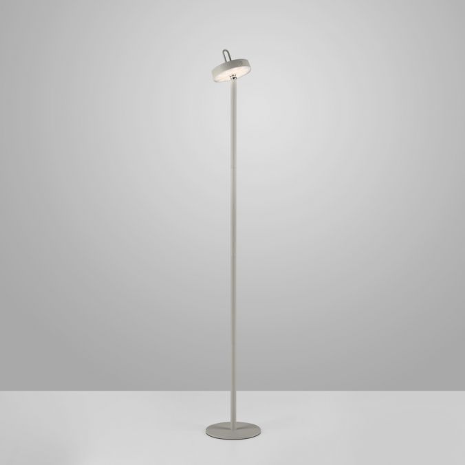 Paul Neuhaus LED Akku Stehlampe greige dimmbar per Touch IP44 Memoryfunktion im Angebot