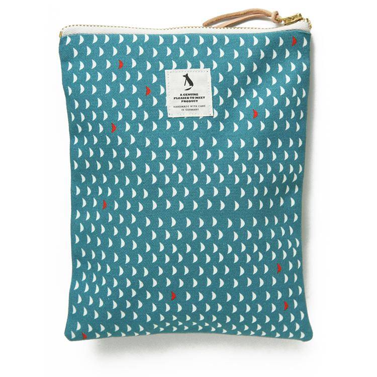 Pleased To Meet Whale Pouch Kostenloser Versand international