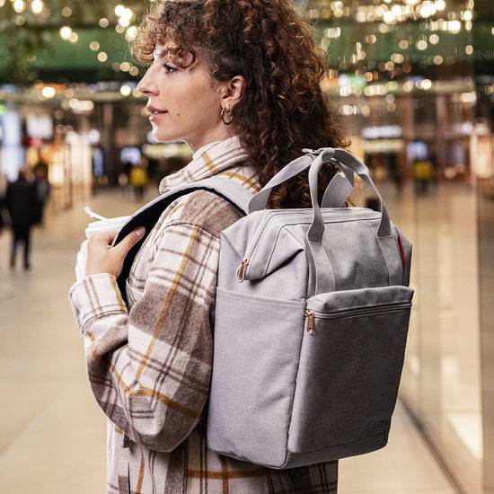 Reisenthel allrounder R twist sky rose (Rucksack,hellgrau) Vatertagsangebot