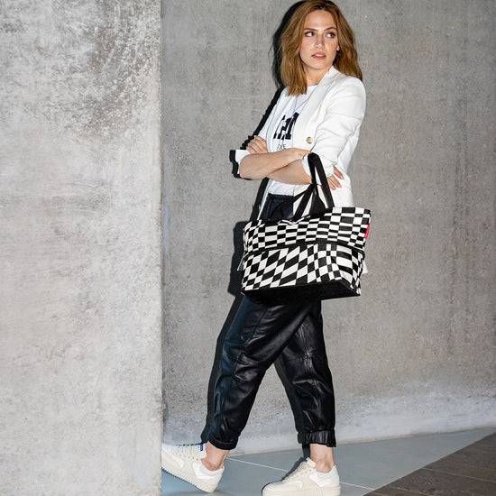 Reisenthel shopper e1 op-art (Damentasche,schwarz) Begrenzt auf 3 Tage